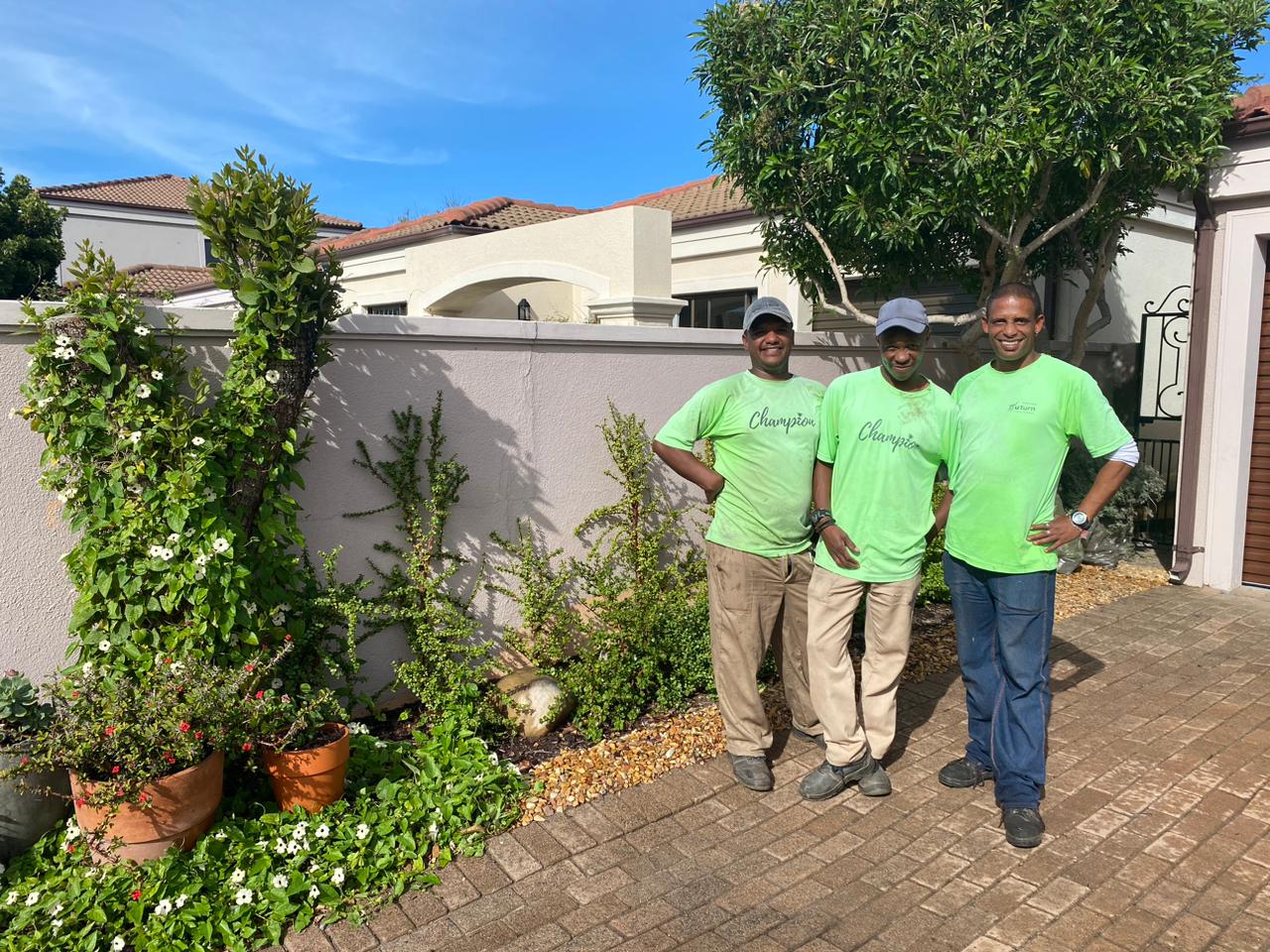 Teilnehmende des Living Roots Programms von U-Turn in Südafrika.