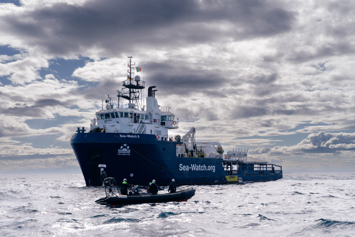 Die Sea-Watch 5, Ein Boot der Organisation Sea-Watch e.V.. Foto: Oliver Kulikowski